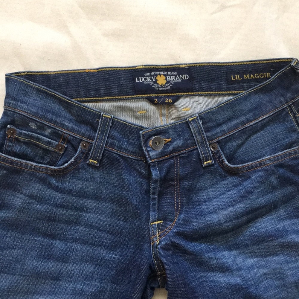 💙 Donating 4/1 💙 Lucky Brand LILMAGGIE 2/26 Jean
